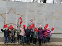 Экскурсия к памятнику партизанам